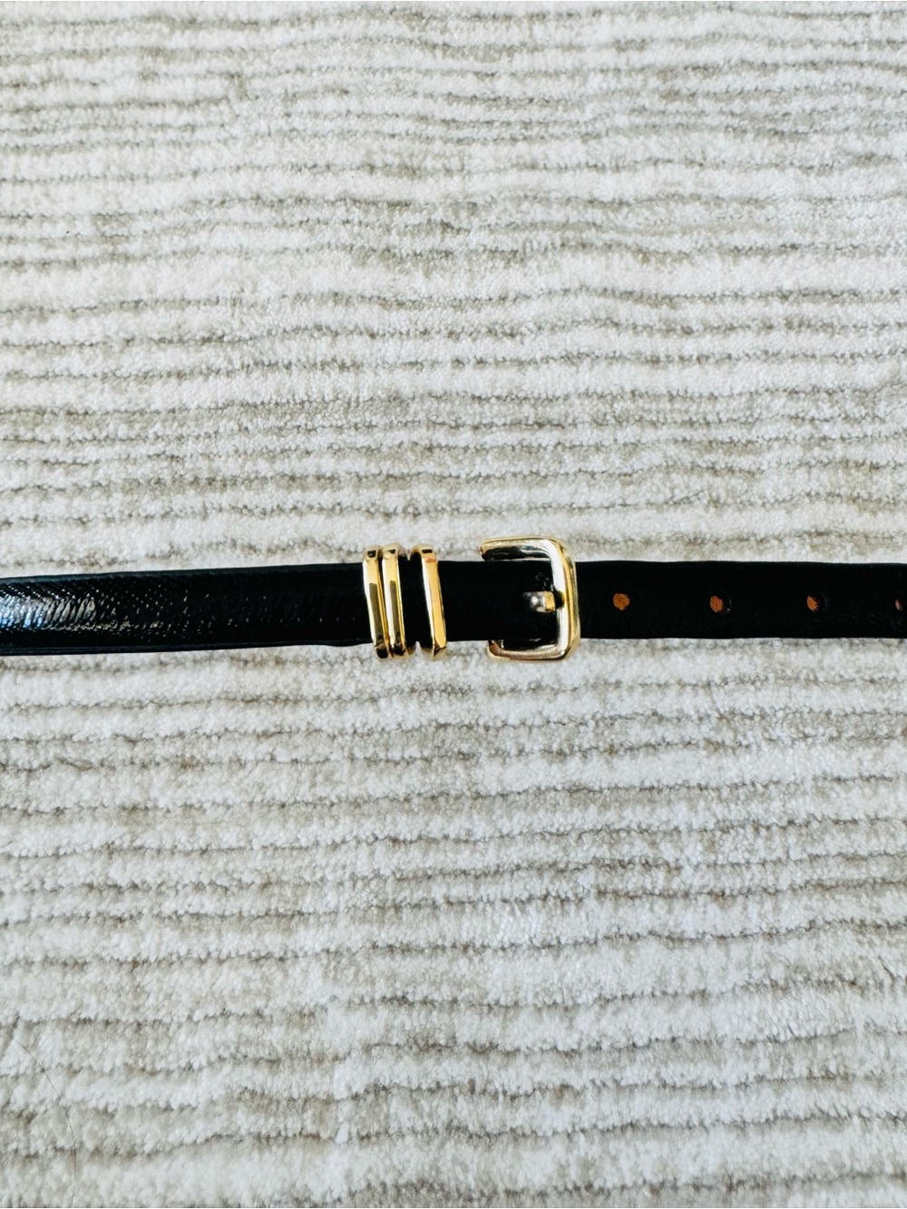 Banana Republic Black Textured Patent Skinny Belt Triple Ring Gold Buckle XS - Picture 4 of 9